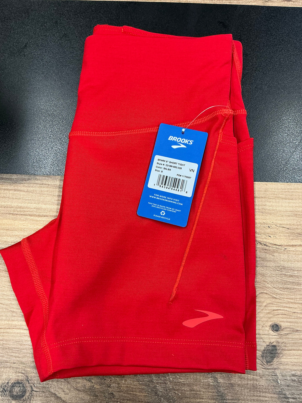 Brooks- Women Tight's- salsa