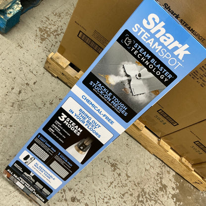 SHARK STEAMSPOT/ STEAM MOP