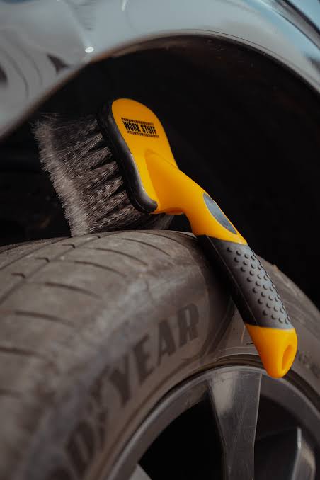Work Stuff Monsoon Wheel and Arch Brush | Wheel Scrubbing Brush
