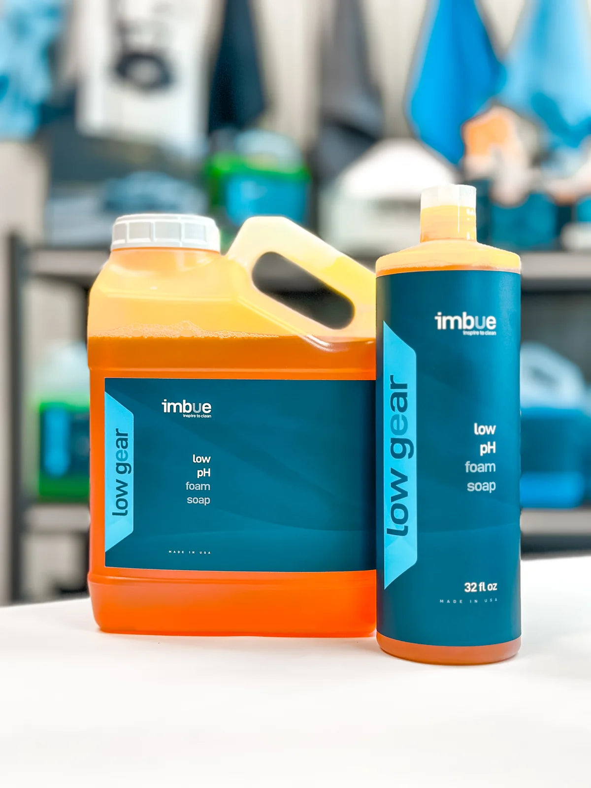 Ibume- Low Gear Low pH Foaming Wash 32oz